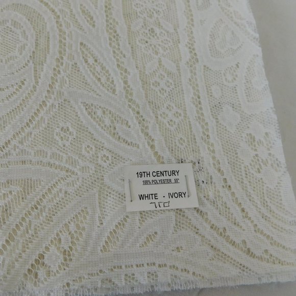White Lace Fabric Samples 9 Pieces Unique Quality Fabrics Inc Polyester 24.75x14 - Picture 3 of 8